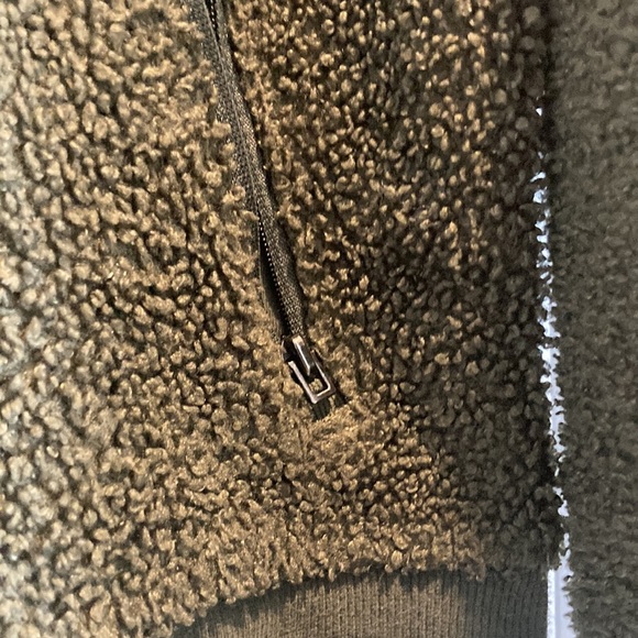 Green Fall jacket - Picture 4 of 7